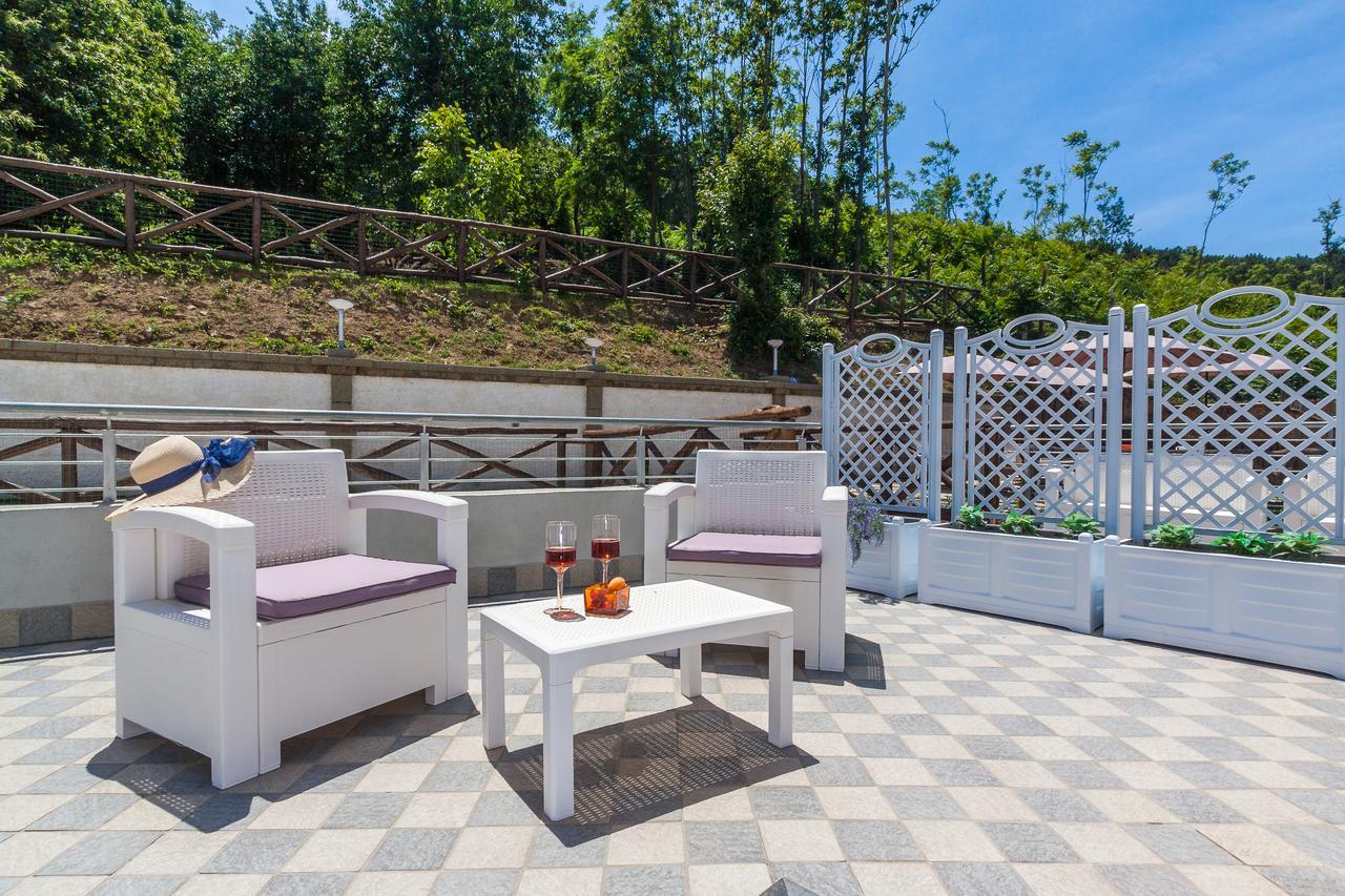 Villa Prestige ซอร์เรนโต ภายนอก รูปภาพ